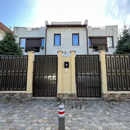 Vendégház Almare 3*
