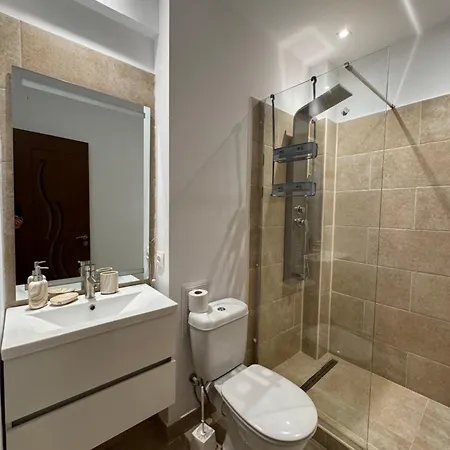 Almare Guest house *