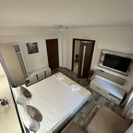Almare Guest house *